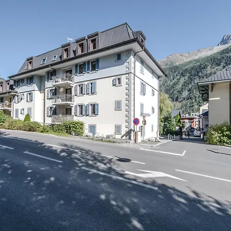 Grand Au Centre De Avec Wifi Et Garage, Proche Des Pistes - Fr-1-343-229 Apartment Chamonix