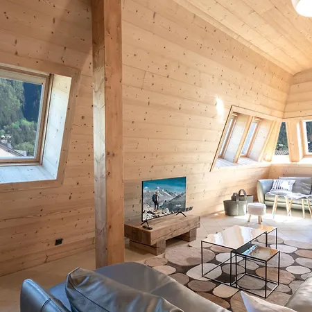 A Chamonix, Pres Des Pistes - Fr-1-343-229 *